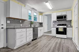 1912 Nun St, Wilmington, NC 28403 - Photo 10