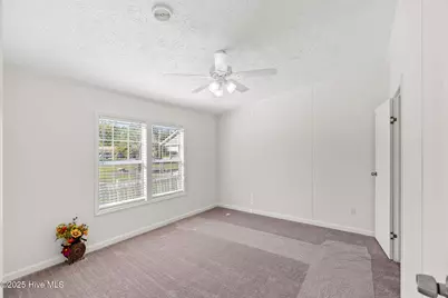 2807 Cross Bones Road SW, Supply, NC 28462 - Photo 10
