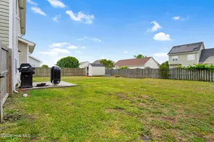 413 Little Creek Ct, Jacksonville, NC 28546 - Photo 36