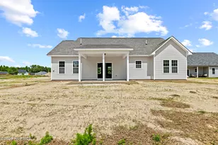402 Wade Dr, Richlands, NC 28574 - Photo 34
