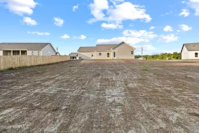 406 Wade Drive, Richlands, NC 28574 - Photo 32