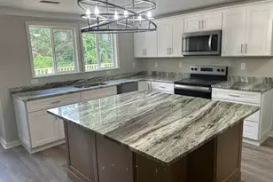 104 Croatan Dr, Newport, NC 28570 - Photo 6