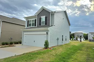 272 Bruce Dr, Dunn, NC 28334 - Photo 4