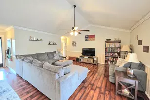 19 Atlantic Ave, Benson, NC 27504 - Photo 6