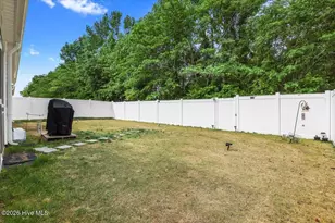 1441 N Wilshire Ct, Kinston, NC 28504 - Photo 6