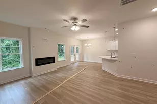 1721 Walnut Run Dr, Deep Run, NC 28525 - Photo 8