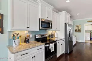 1236 N Caswell Ave, Southport, NC 28461 - Photo 20