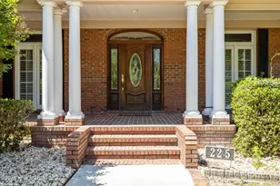 225 Shearwater Dr, Hampstead, NC 28443 - Photo 2