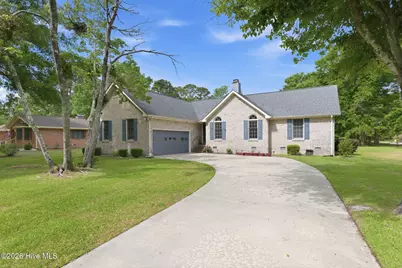 600 Winged Foot Court, New Bern, NC 28562 - Photo 2