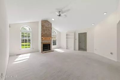 600 Winged Foot Court, New Bern, NC 28562 - Photo 4