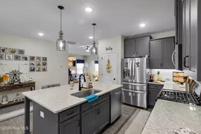 112 Persimmon Drive, New Bern, NC 28562 - Photo 8