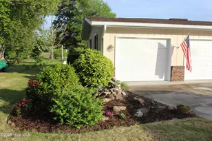 2342 N Lakeview Dr, Newport, NC 28570 - Photo 48