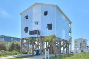 5207 E Pelican Dr, Oak Island, NC 28465 - Photo 1