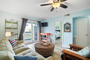 1404 Canal Dr, Carolina Beach, NC 28428 - Photo 16