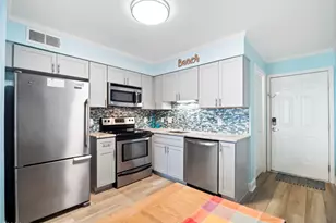 1404 Canal Dr, Carolina Beach, NC 28428 - Photo 8