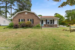 137 Candlewood Dr, Wilmington, NC 28411 - Photo 1