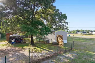 1951 Catherine Lake Rd, Richlands, NC 28574 - Photo 20