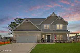 402 Reynolds Ct, Sneads Ferry, NC 28460 - Photo 2