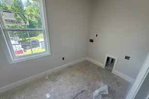 131 Dallas Dr, Beulaville, NC 28518 - Photo 10
