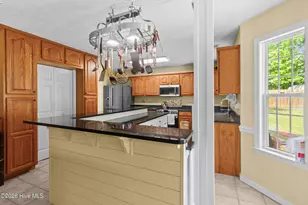 115 Neuse Harbour Blvd, New Bern, NC 28560 - Photo 8