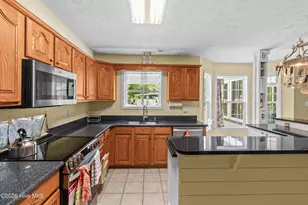 115 Neuse Harbour Blvd, New Bern, NC 28560 - Photo 10