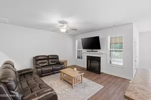 417 Old Stage Rd, Richlands, NC 28574 - Photo 12