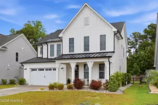 18 W Lightning Bug Ln, Hampstead, NC 28443 - Photo 2