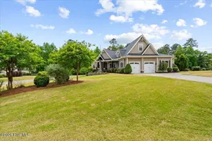 620 Herons Brook Dr, Whispering Pines, NC 28327 - Photo 4