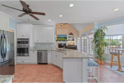 3615 W Medinah Avenue SE, Southport, NC 28461 - Photo 18