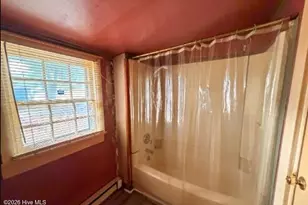 404 E Elizabeth St, Selma, NC 27576 - Photo 8