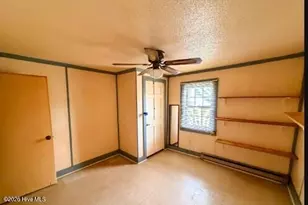 404 E Elizabeth St, Selma, NC 27576 - Photo 10