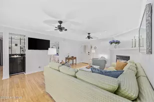 407 35th St, Sunset Beach, NC 28468 - Photo 6