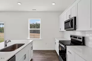 150 Rashford Wy, Raeford, NC 28376 - Photo 6