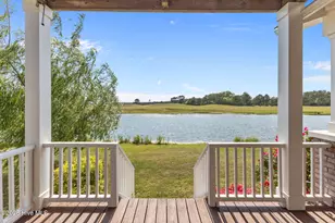 210 Taylorwood Dr, Beaufort, NC 28516 - Photo 2
