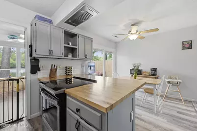 109 Bayberry Drive, Elizabeth City, NC 27909 - Photo 12