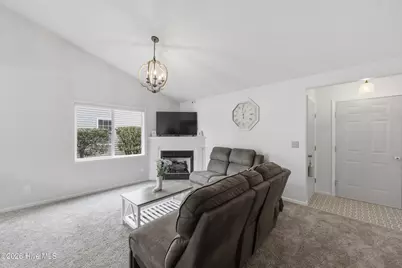109 Bayberry Drive, Elizabeth City, NC 27909 - Photo 6