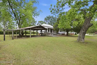 211 Pollock Street, Pollocksville, NC 28573 - Photo 34
