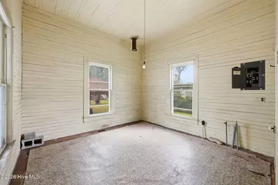 211 Pollock Street, Pollocksville, NC 28573 - Photo 24