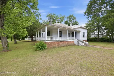 211 Pollock Street, Pollocksville, NC 28573 - Photo 2