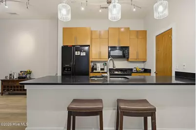 801 N 4th Street #Apt 204, Wilmington, NC 28401 - Photo 8