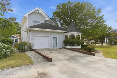 701 Fifth Street S, Carolina Beach, NC 28428 - Photo 6