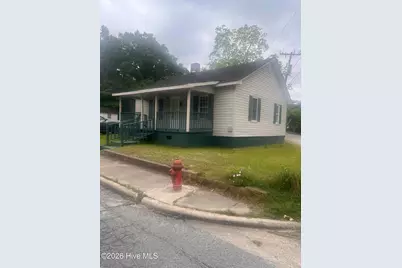 218 N Martin Luther King Jr Drive, Williamston, NC 27892 - Photo 2