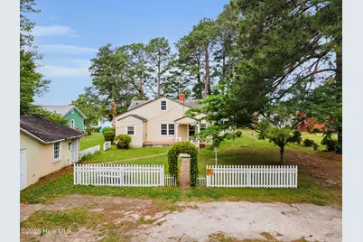 402 Madam Moores Lane, New Bern, NC 28562 - Photo 32
