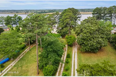 402 Madam Moores Lane, New Bern, NC 28562 - Photo 40