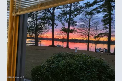 402 Madam Moores Lane, New Bern, NC 28562 - Photo 6