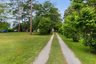 402 Madam Moores Ln, New Bern, NC 28562 - Photo 28