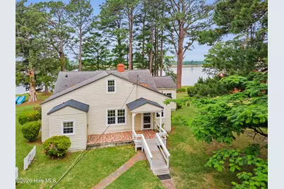 402 Madam Moores Lane, New Bern, NC 28562 - Photo 1