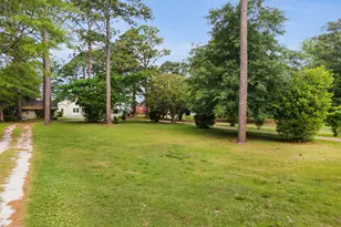 402 Madam Moores Ln, New Bern, NC 28562 - Photo 28