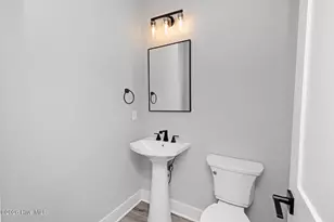 410 Summit St, Aberdeen, NC 28315 - Photo 6