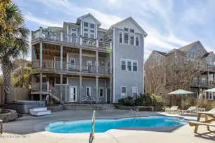 4204 Emerald Dr, Emerald Isle, NC 28594 - Photo 4